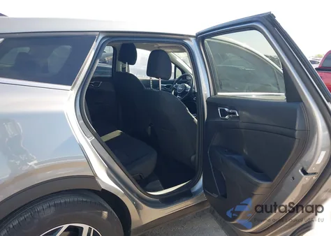 2024 Kia Sportage Lx z USA, uszkodzony, nr VIN KNDPU3DF9R7216890